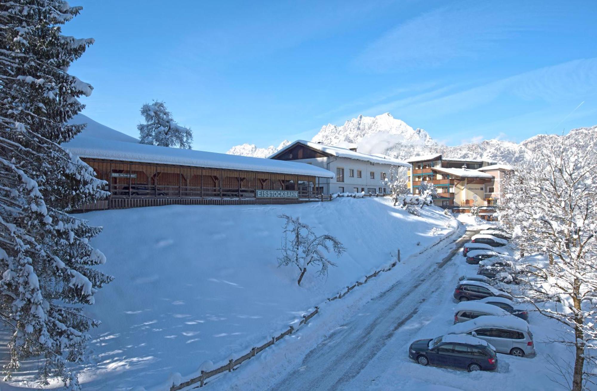 Hotel-Gasthof Zur Schoenen Aussicht Sankt Johann in Tirol Exterior foto